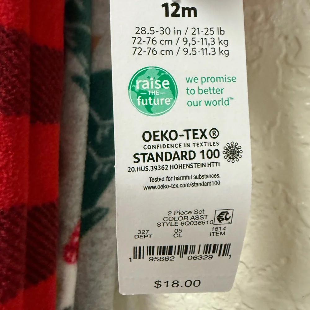 NWT CARTER’S 2 Piece Set- 12 Months